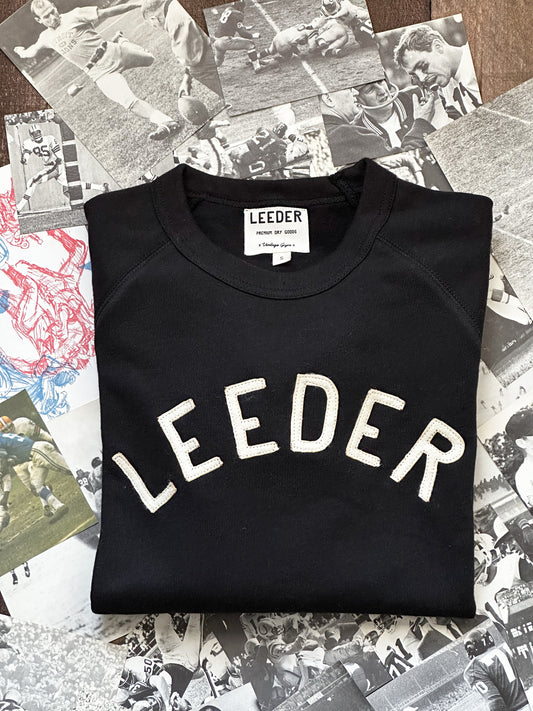 LEEDER APPLIQUE SWEATSHIRT | ECO TRUE BLACK
